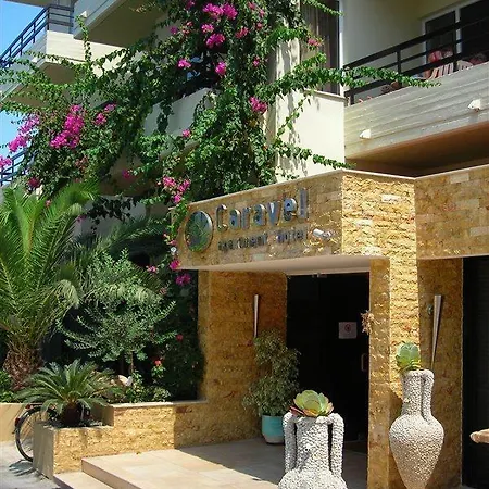 Caravel Aparthotel 3*