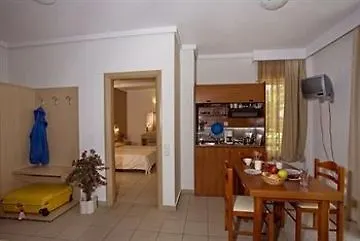 Caravel Ixia (Rhodes)