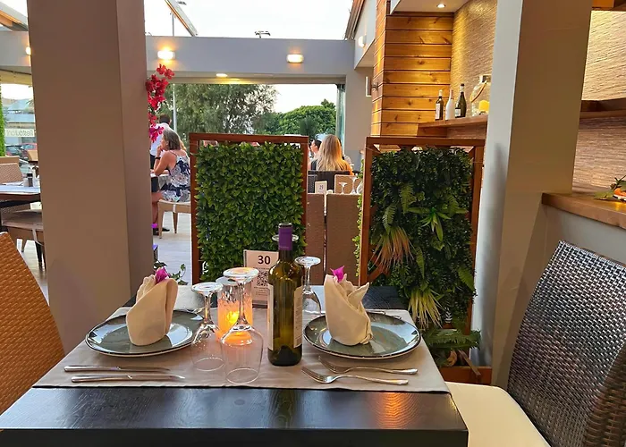 아파트호텔 Caravel 익시아