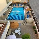 Caravel 3* איקסיה