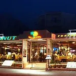 Caravel מלון דירות איקסיה