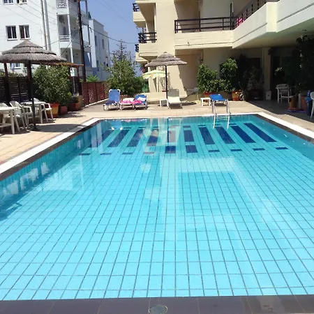Hotel apartamentowy Caravel